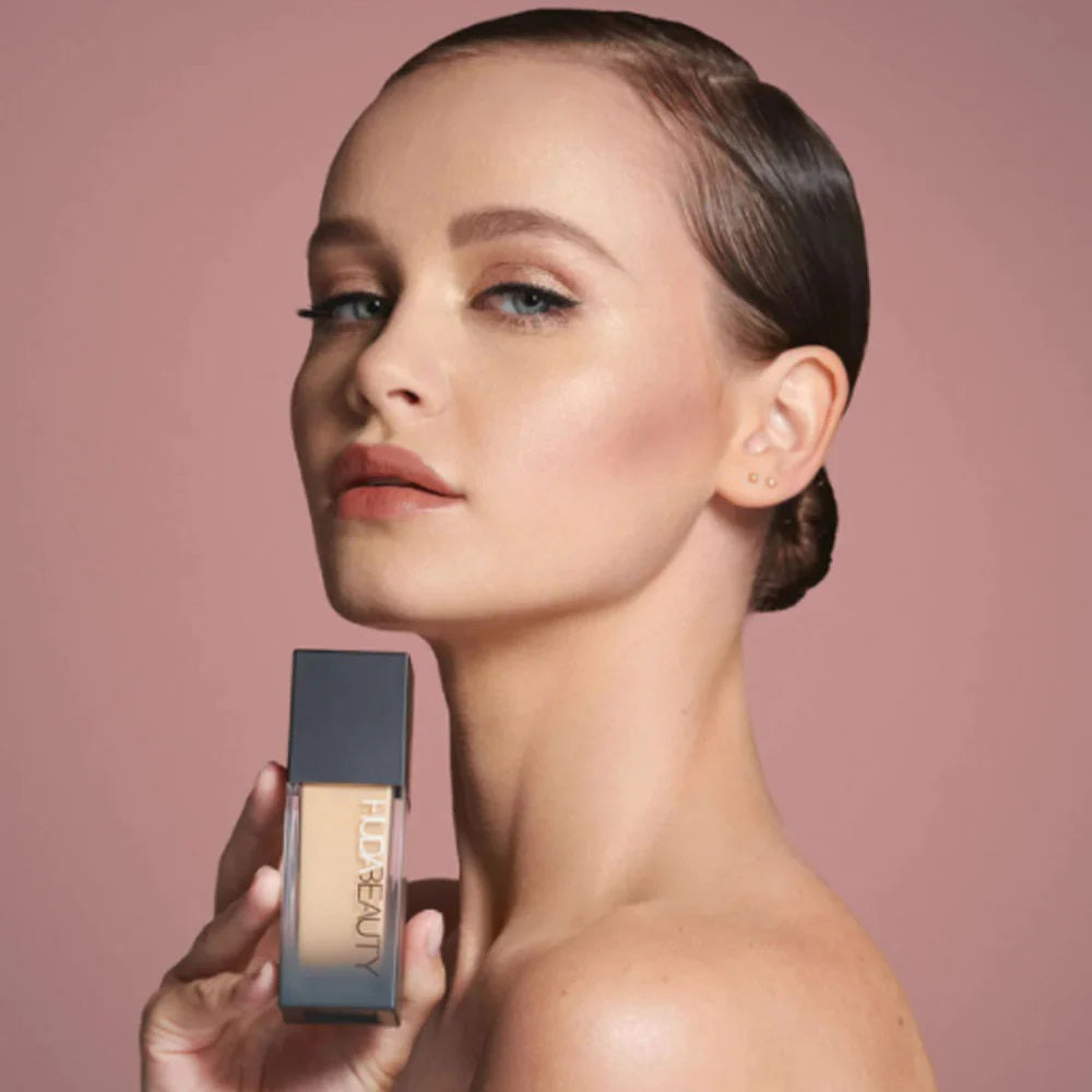 Huda Beauty #Faux Filter Luminous Matte Foundation